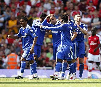 而他那自信 而他那自信