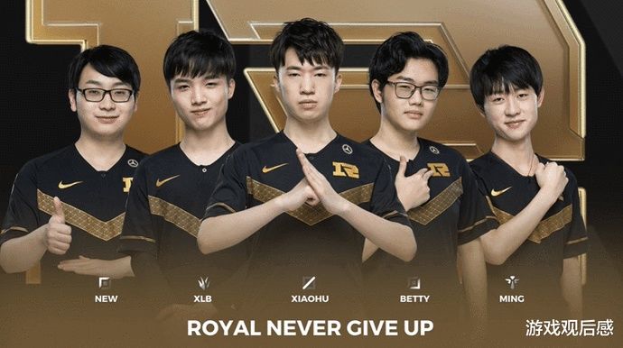 第一人称走 第一人称走