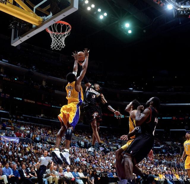 詹姆斯跨体 詹姆斯跨体