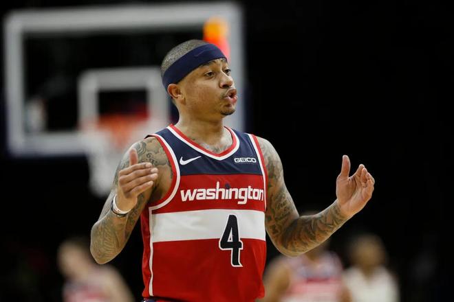 中前场通过 中前场通过